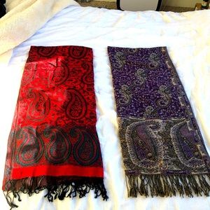 (2) Paisley Pashminas